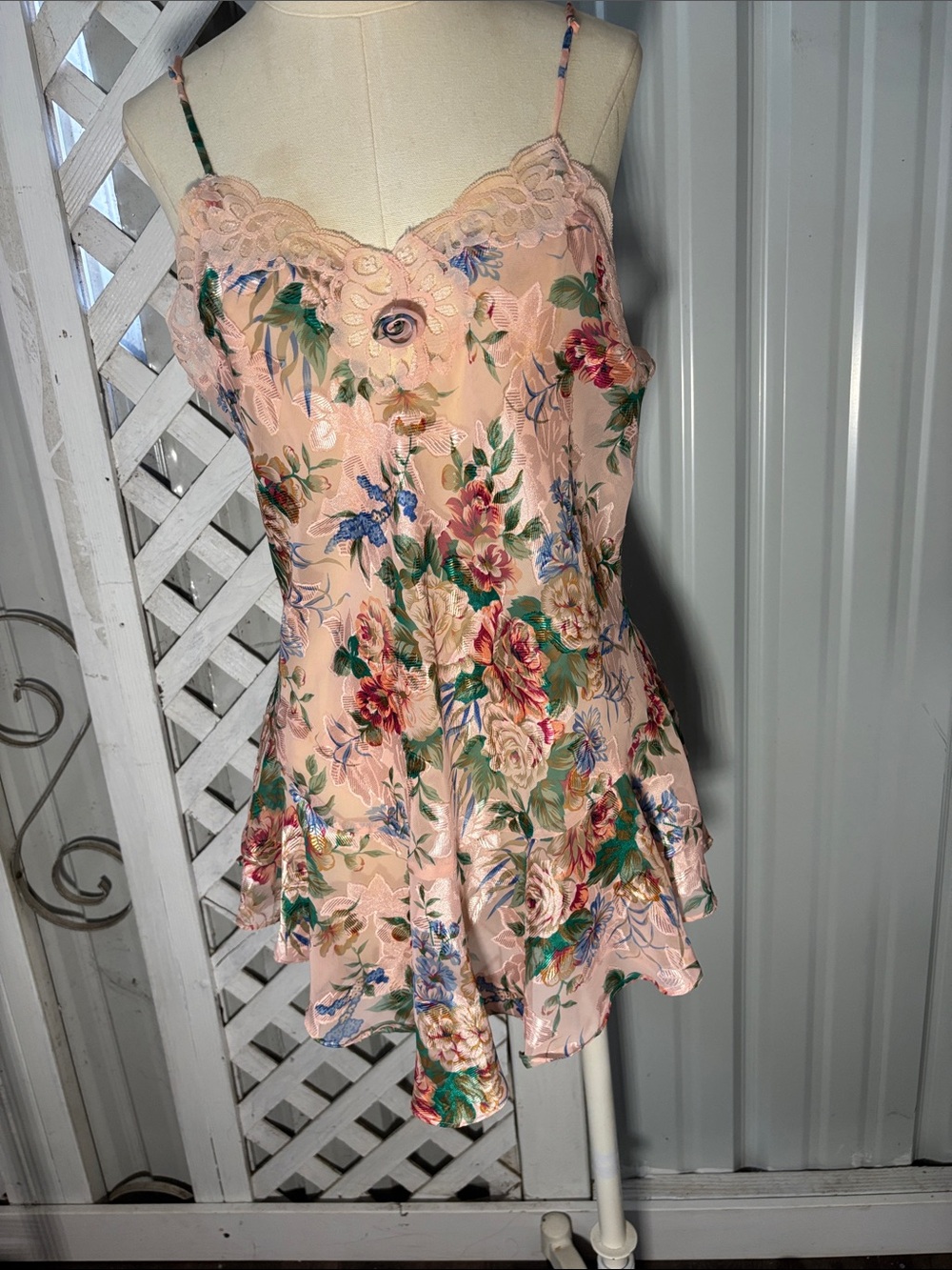 Vintake 2k victoria secret Floral Lace Trim Peach Slip Dress